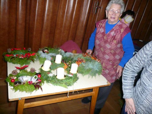 Klub dobré pohody - Výroba adventních věnců - 25.11.2010